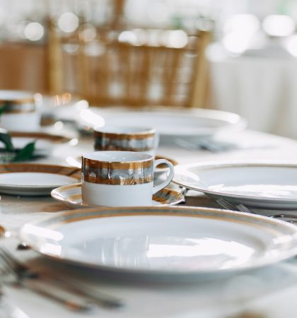 elegant-wedding-dishes_1157-17840