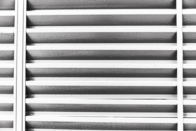 Jak dekoracyjne elementy wentylacyjne mogą poprawić estetykę i funkcjonalność wnętrza