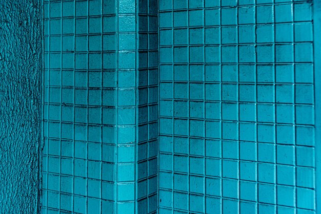 Jak wybrać idealne płytki do łazienki: praktyczne porady i inspiracje