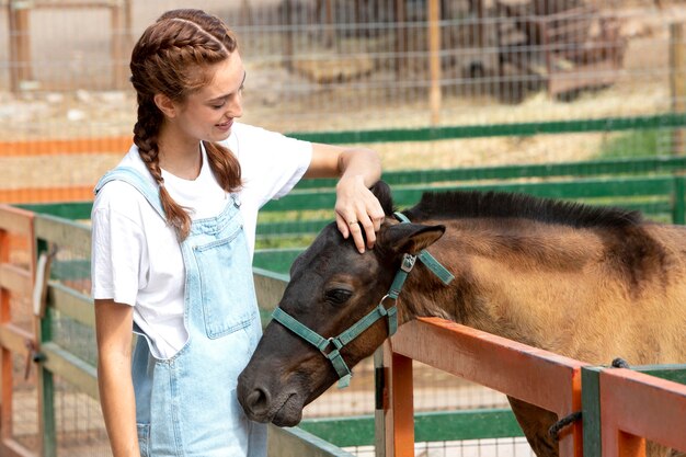 Jakie korzyści dla koni przynosi stosowanie suplementów diety?