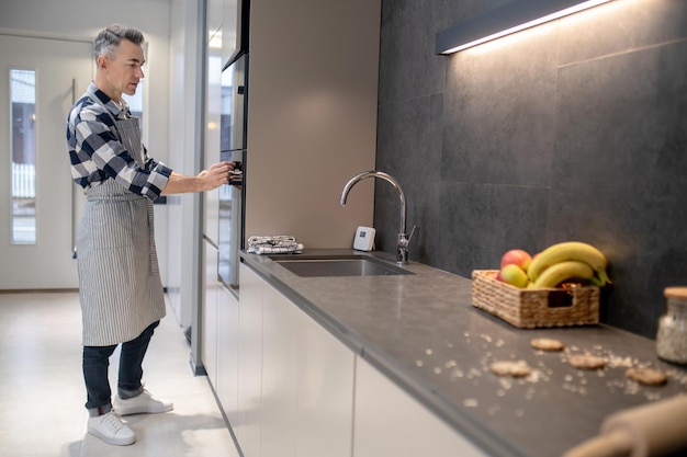 Jak wybrać idealną baterię kuchenną do nowoczesnego wnętrza?